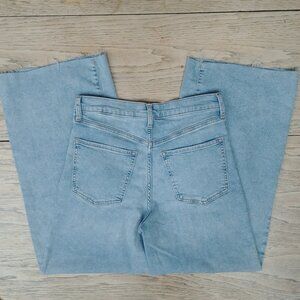 Banana Republic wide leg jeans 29 light blue denim pants raw hem size 8